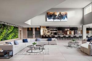 The Westin Airport Hotel, Calgary