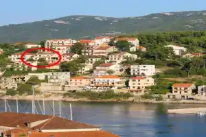 Apartments by the sea, Hvar - 15348, Jelsa