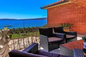 Guest House Darka, Biela