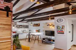 Apartment Ami, Split