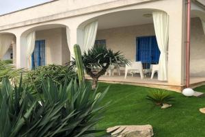 La sirenetta bellicosa Guest house, Marina di Mancaversa