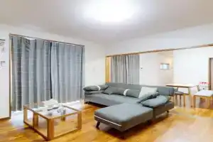 Suminchu House Ichariba, Naha