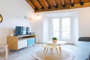 Hola Catedral Apartments, Malaga