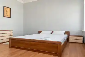 Prostora 3 kimnatna bilya Maydanu Nezalezhnosti Apartments, Kiev