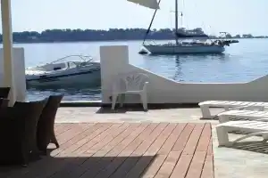 Villa Belmar Self-Catered Apartments, Eretria