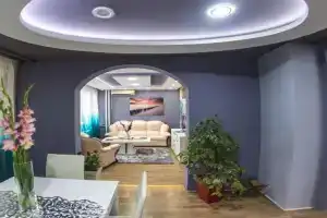 Andjela Apartments, Chabats