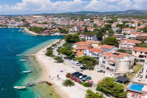 Apartment Brodarica 15270a, Krapanj Island