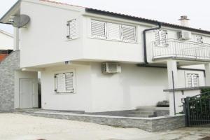 Apartments by the sea Preko, Ugljan - 15669, Oltre
