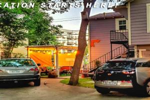 UT Moody Center Downtown Eco Pecan Tree House Free Wifi Parking Quiet Office, Austin