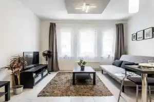Fleur Créme Apartment, Budapest