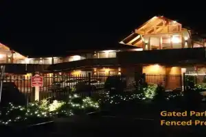 Gondola Lodge & Tahoe Beach Club, Stateline