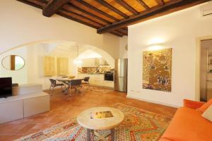 Siena UpTown - Sabrina's Lovely Apartment, Siena