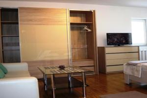 Alba Iulia square, Premium studio 2, Bucharest