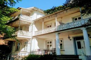 Villa Sanssouci - Bäderstilvilla mit individuellen Wohnungen, Binz