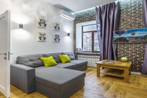 Pushkinskaya Apartments, Kiev