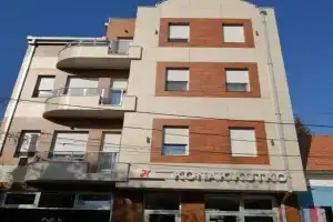 Konak Kutko Hotel, Banstadt