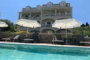 Hibiscus Suites - A, Gouvia