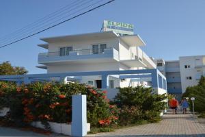 Elpida Beach Studios, Faliraki