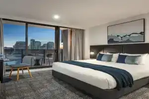 Quest NewQuay Apart-hotel, Melbourne