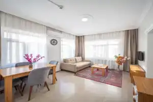 Feyza Apart, Istanbul
