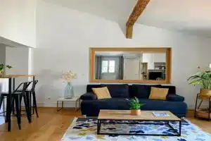 Home Chic Home - Les Toits de Sainte-Ursule Apartments, Montpellier