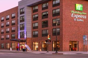 Holiday Inn Express & Suites - Downtown - Arts District by IHG, Tulsa