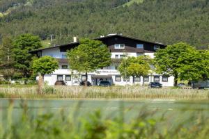 LakeSide Apartments, Seefeld
