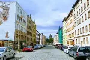 Room in City Center Halle with shared bathroom & kitchen - Free WiFi & Ground Floor, Halle an der Saale