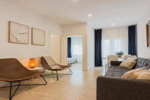 Novus Homes Barcelona Collblanc Apartments, Cornella de Llobregat