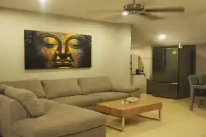 Beautiful 3 Bedroom Garden Villa, Chalong