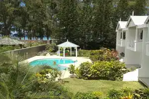 Beach Front Bungalow- Guest house, Flic-en-Flac