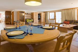 Paradiso 2 Apartments, Grachen