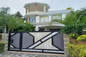 Spacious Apartment in with Sea View, Mahebourg