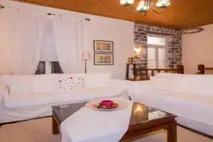 "En Hatipi" Guest house, Sparti