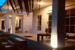 La Perla Guest house, Bentota