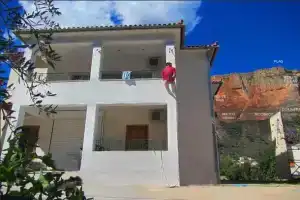 "Action" House in Leonidio 12-beds, Leonidion