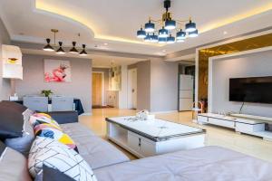 Henan·Dingding Gate Ruins Museum· Locals Apartment 00153860, Luoyang