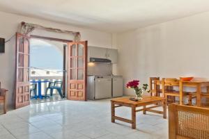 Sea Stone Apartments, Karpathos Town