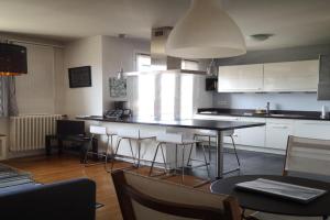 Le balcon de l'Aigle Apartments, Grenoble