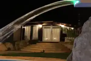 Country Villa, Marausa