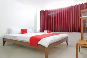 RedDoorz @ Jalan Ringroad Selatan Guest house, Yogyakarta