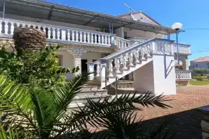 Apartments Ana, Bibinje