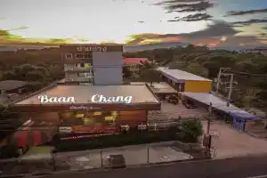 Baan Chang Hotel & Coffee House, Tak