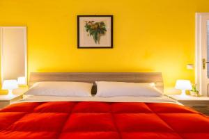 Elly's House, Modena