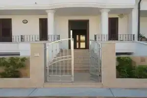 Casa Vacanza Alba 8-10 posti letto, Racale