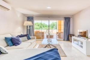 Hanami Puerto Alto PA 1-2 Apartments, Estepona