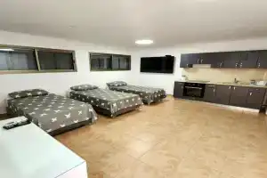 Kati's Room, Eilat