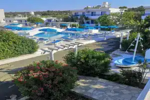 Flokkas Hotel Apartments, Protaras