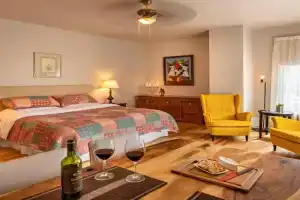 Gite du Quartier des Arts Apartments, Levis