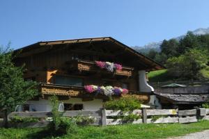 Haus Gamskogl Apartments, Neustift